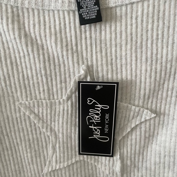 NWT Just Polly top-large - Picture 3 of 4